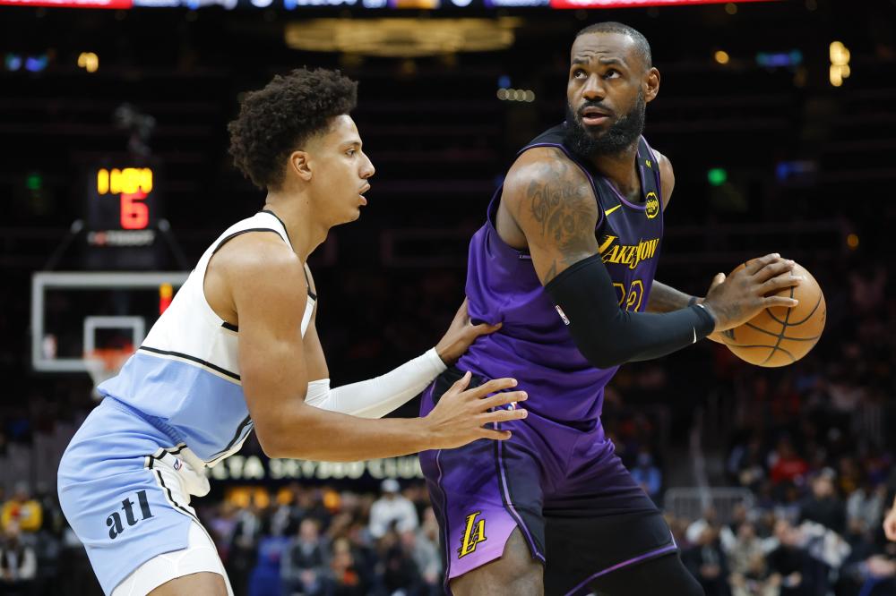 他在战术板 他在战术板