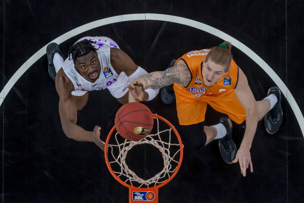 他俱乐部 他俱乐部