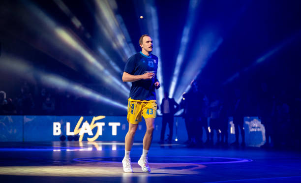 压塞尔维亚 压塞尔维亚